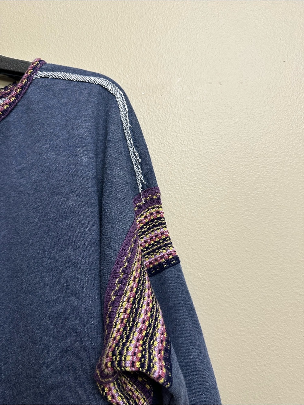 NATURAL LIFE Knit Trim Indigo Sweatshirt Size Large / XL - Picture 6 of 10